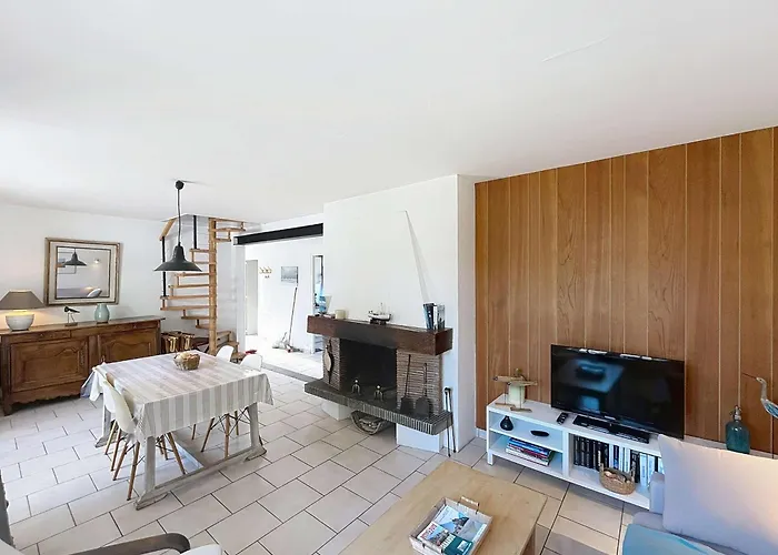 Maison De Charme A 150m De La Avec Jardin, 6-8 Pers, Kairon - Fr-1-361-56 Сasa de vacaciones