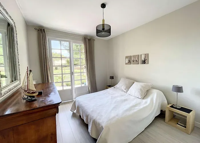 Maison De Charme A 150m De La Avec Jardin, 6-8 Pers, Kairon - Fr-1-361-56 *